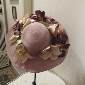 Ladies 1940 display picture 1