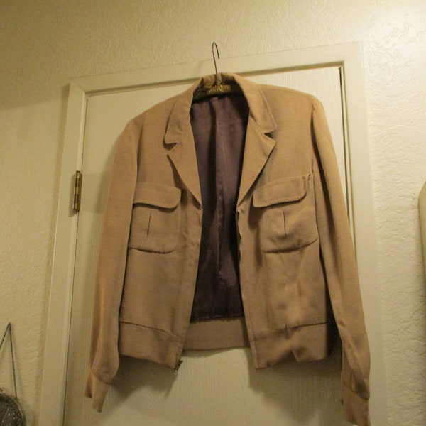 1940s Beige Textured Rayon Gabardine 'Rockabilly' Jacket  M-L
