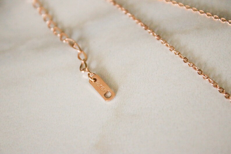 Hollow Clover Pendant Necklace