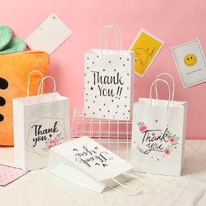12PCS Gift Wrap Kraft Paper Bags Party Favor Shopping Bags Christmas Baby Bridal Shower Wedding Kids Birthday Thank You Foil Bachelorette