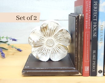 Distressed Flower Bookends / Vintage Farmhouse Decor / Book Ends for Book Nook, Bookshelf, or Unique Home Library Decor