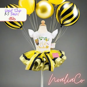 1st birthday girl Outfit, bee birthday Outfit, bee-day girl, bumble bee birthday romper Outfit, bee romper, bee birthday smash cake outfit