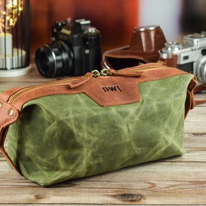 Canvas Dopp Kit, Handmade Toiletry Bag