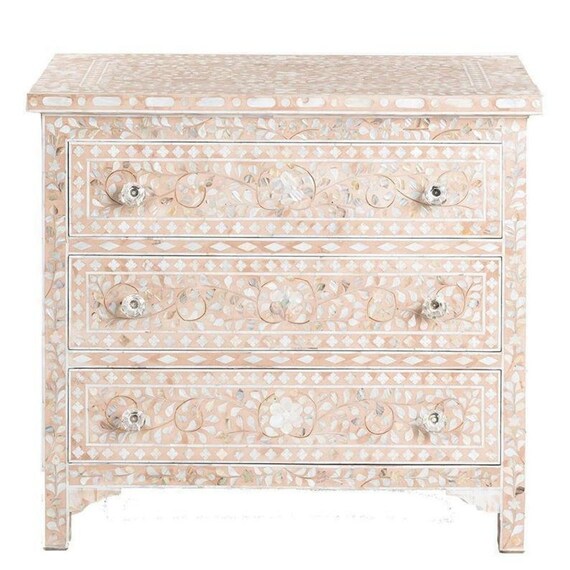 Pink 3 drawer dresser deals