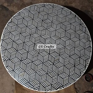 Tavolino da caffè con design a cubo geometrico intarsiato in osso nero, Tavolino centrale con design a cubo geometrico intarsiato in osso nero, Tavolino da caffè rotondo con design a cubo geometrico intarsiato in osso