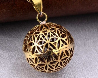 Collana con sfera dell'armonia in ottone placcato oro, regalo per la futura mamma, ciondolo a sfera con suono musicale lungo, regalo per la mamma, collana