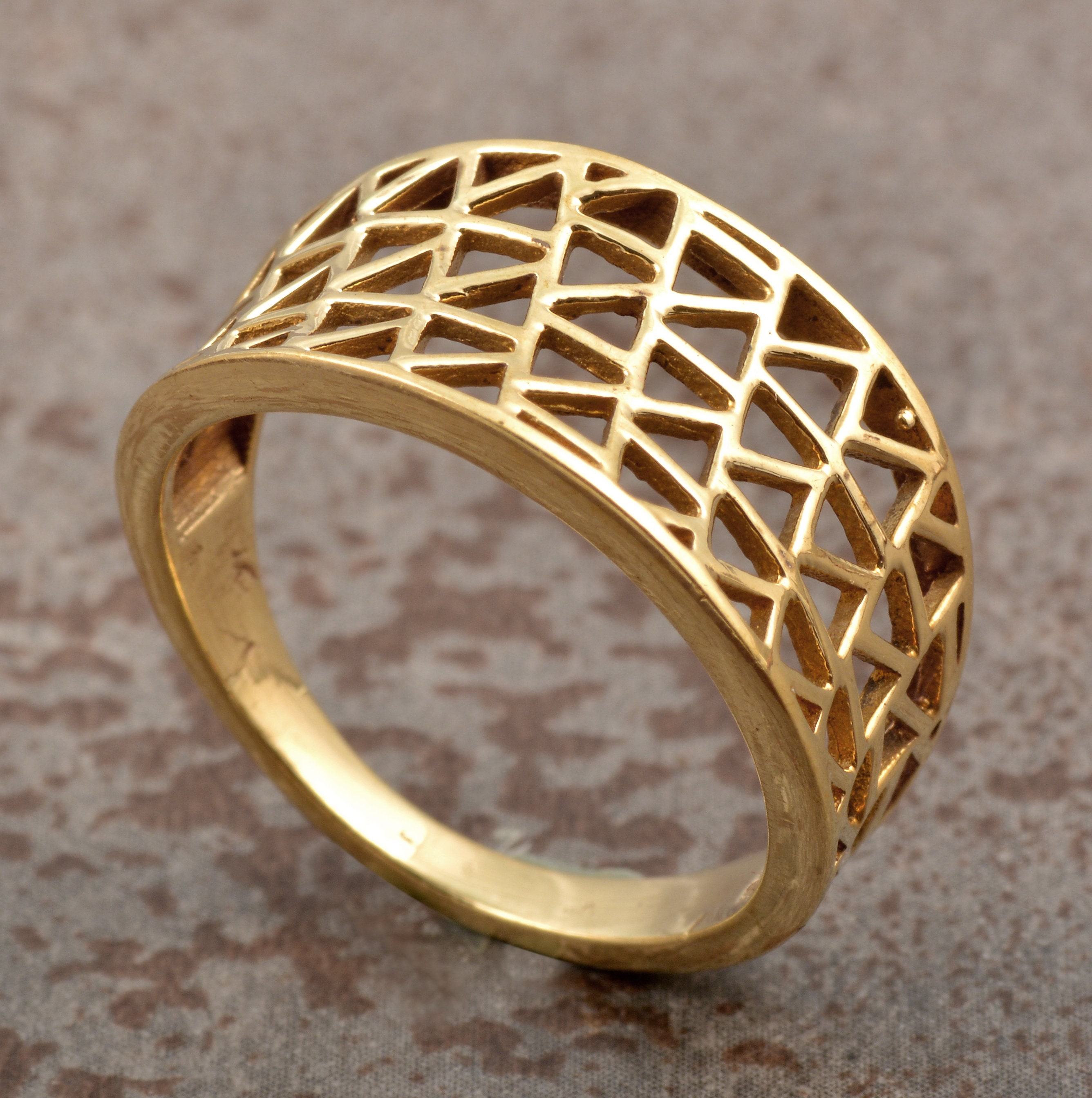 14k Yellow Gold Leaf Design Diamond Ring
