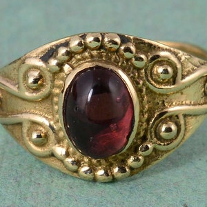 Garnet Ring For Women, Red Garnet Ring, Vintage Garnet Ring, Engagement Ring, january birthstone, personalized gift, Handmade jewelry
