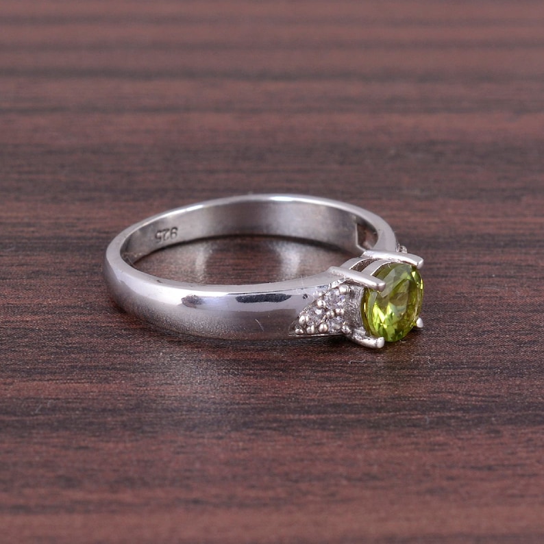 Handmade Ring Gift For Her Silver Ring Women Ring Peridot Ring 925 Sterling Silver Ring Peridot Wedding Ring