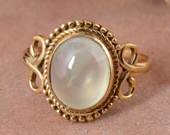 Anillo de prehnita de latón hecho a mano, joyería unisex.