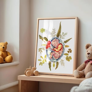 Floral Baby in Womb Wall Art for Baby&#39;s Room Beautiful Pregnancy Print