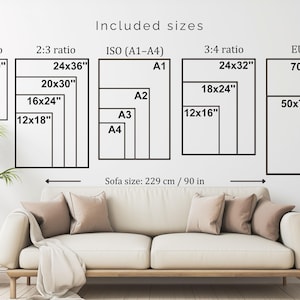 a living room with a white sofa and a potted plant. The sofa is described in terms of its size, including the 4.5-ratio, 2.3-ratio, ISO-A1-A4, 3-4-ratio, and EU sizes. The sofa is also described as having a size of 2.29 cm / 90 inches.
