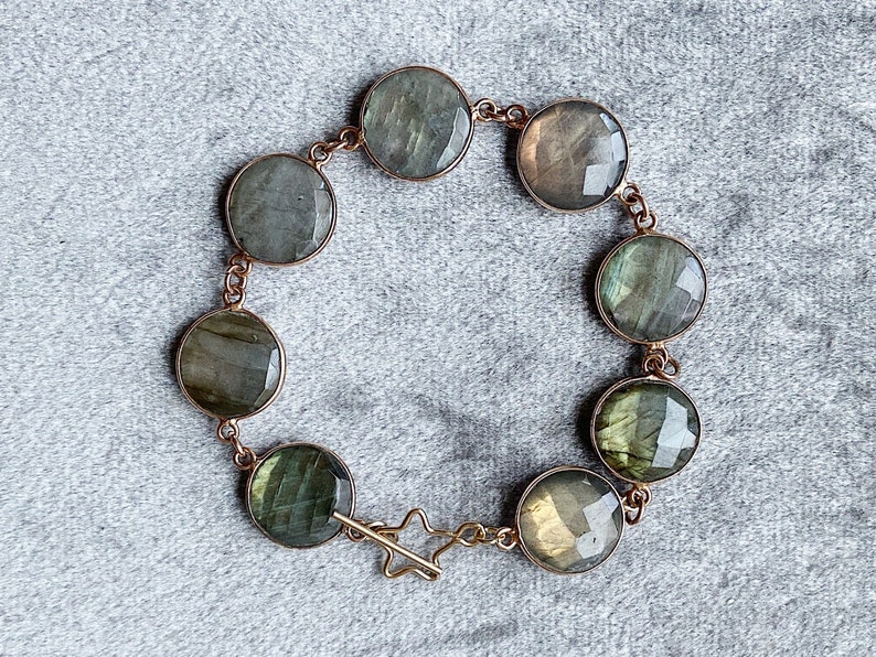Faceted Labradorite Gemstone Gold Plated Chain Link Bracelet with Star Clasp Toggle