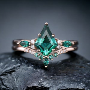 Vintage Emerald Ring Set kite cut esmeralda anillo de compromiso conjunto 18k oro rosa seis puntas marquesa corte Esmeralda promesa anillo de boda conjunto para mamá imagen 1