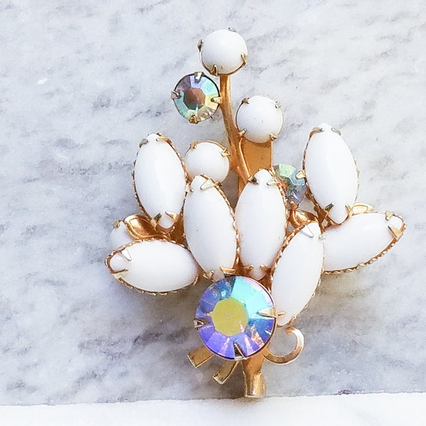 Vintage Unsigned Beau Jewels Milk Glass And AB Rhinestone Floral Spray Brooch