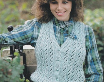 8-Ply Double Knit Jumpers PATONS Knitting No Jerseys 624 HERDWICK 12 Classic Family Knits Pullover Zipper Jacket and Vest