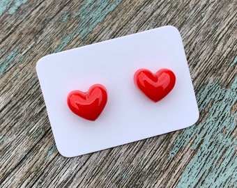Pendientes de corazón rojo / Pendientes rojos / Pendientes de corazón / Pendientes de botón de 10 mm