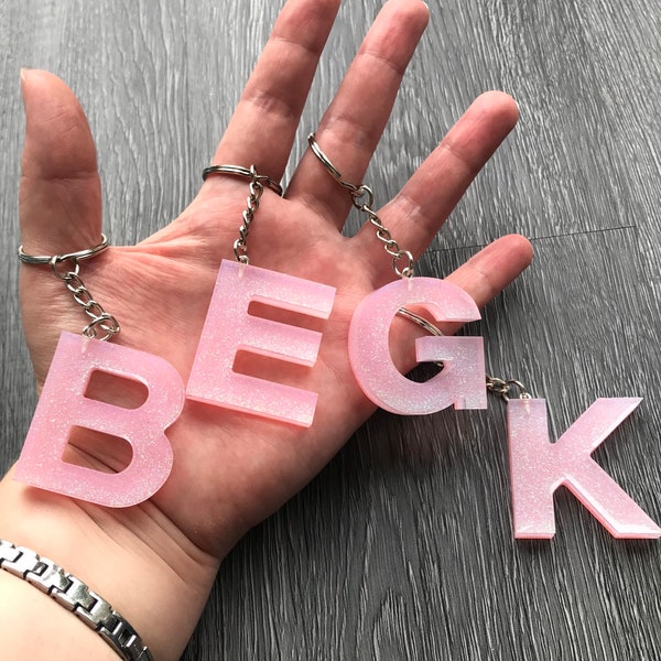 Light Pink Initial / Letter ‘B’ ‘E’ ‘G’ ‘K’ Keyring’s - All Letters Available