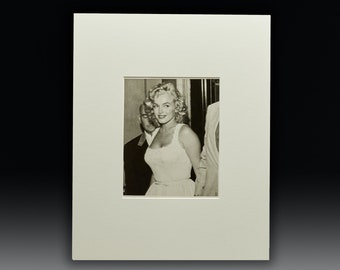 Fotografía publicitaria vintage de Marilyn Monroe - De paseo por la ciudad