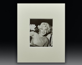 Marilyn Monroe Vintage Publicity Photograph - Candid Euphoria