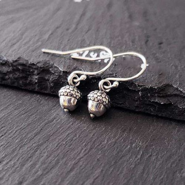 3D Acorn Sterling Silver Earrings (tiny size, shiny, Oxidized Finish )