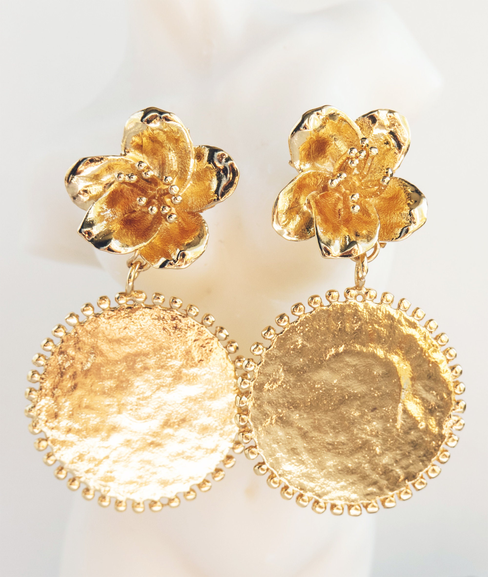 Gold flower dangle earrings. Statement retro style earrings Etsy