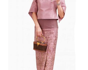 Ladies Thai Traditional Handwoven Silk Dress Sarong Shirt Blouse Party Outfit Temple Merit Making Outfit