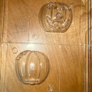 3D PUMPKIN MOLD