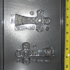 FANCY CROSS MOLD