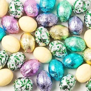 MADELAINE WHITE EASTER eggs
