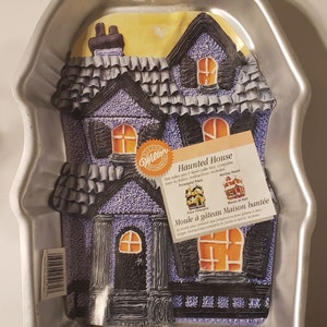 HAUNTED HOUSE CAKE pan