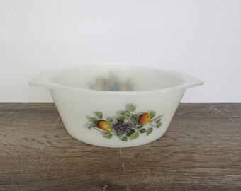 Large Round Opal Glass Ovenware Casserole Dish With LiD 1.5 l red rose