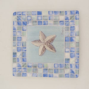 4 Oneida Mosaic Shells Square Salad Plates, Blue and White, Appetizer Plates, Beach House Dinnerware, Coastal Decor, Seashell Decor