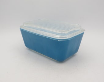Pyrex Blue Refrigerator Dish with Glass Lid, 502-B, Dark Turquoise, Teal
