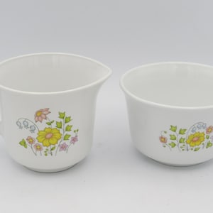 Corelle Meadow Creamer and Sugar Bowl Set, Corning, Yellow Flowers, Vintage Corelle Creamer, Vintage Corelle Sugar Bowl