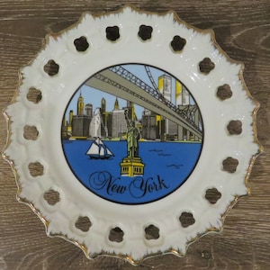 Vintage New York City Souvenir Plate, New York City Decor, Wall Decor, New York City Gifts
