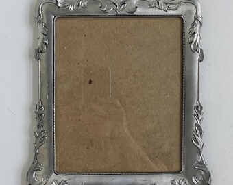 Vintage Seagull Pewter Picture Frame, Floral Accent (8x10)