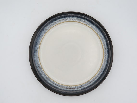 Denby Halo Salad Plate 9.5 Single Plate Black Speckle Rim Grey