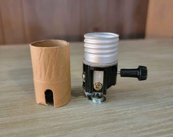 3 Way Socket with Mounting Bracket