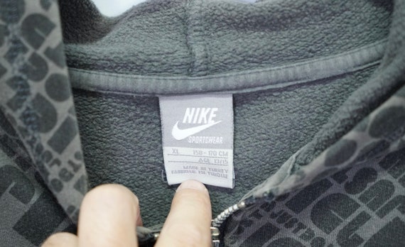 Vintage Nike Kids Training Jacket Size XL (13/15 … - image 2