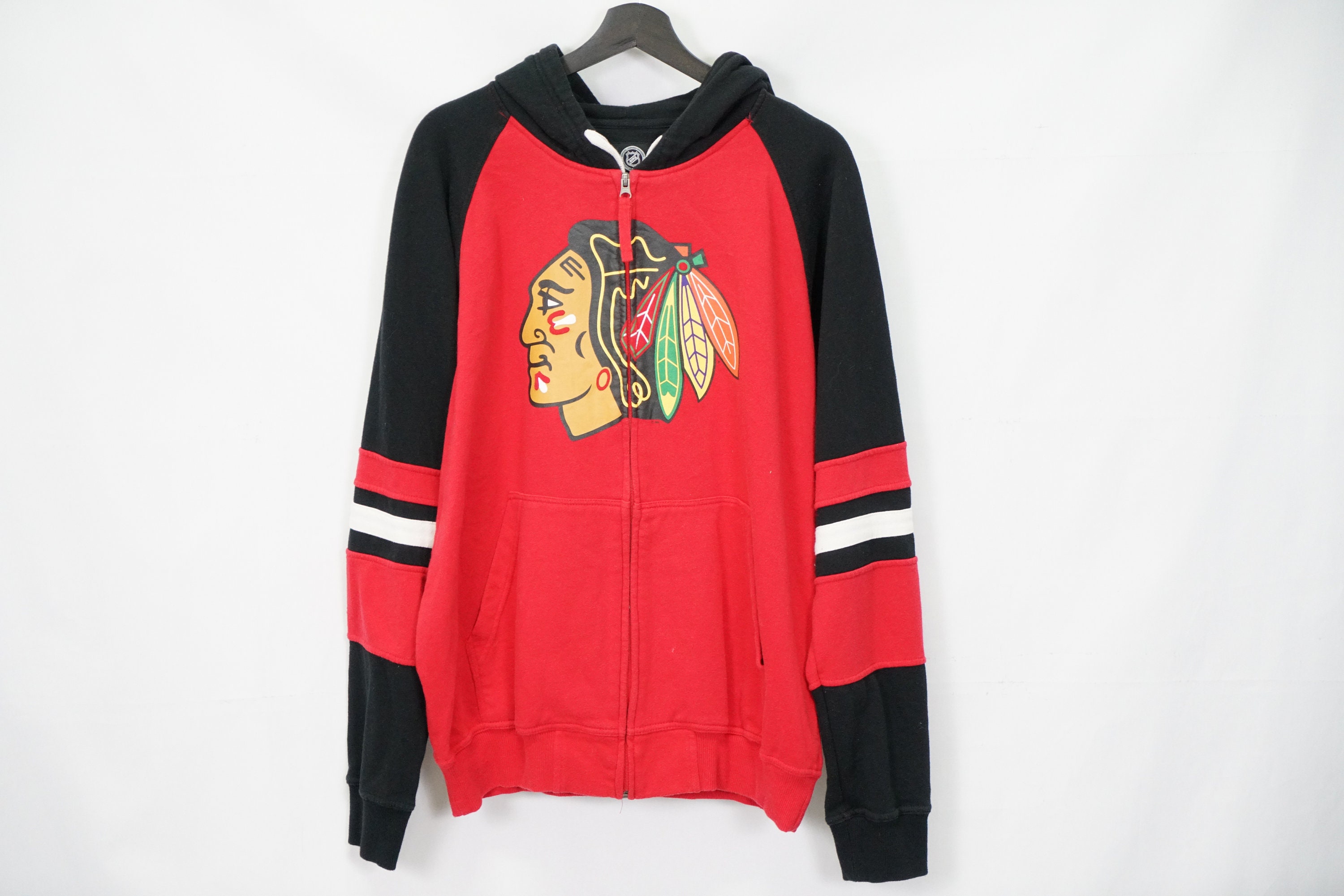 Women's G-III 4Her by Carl Banks Black Chicago Blackhawks Dot Print Pullover Hoodie Size: Small