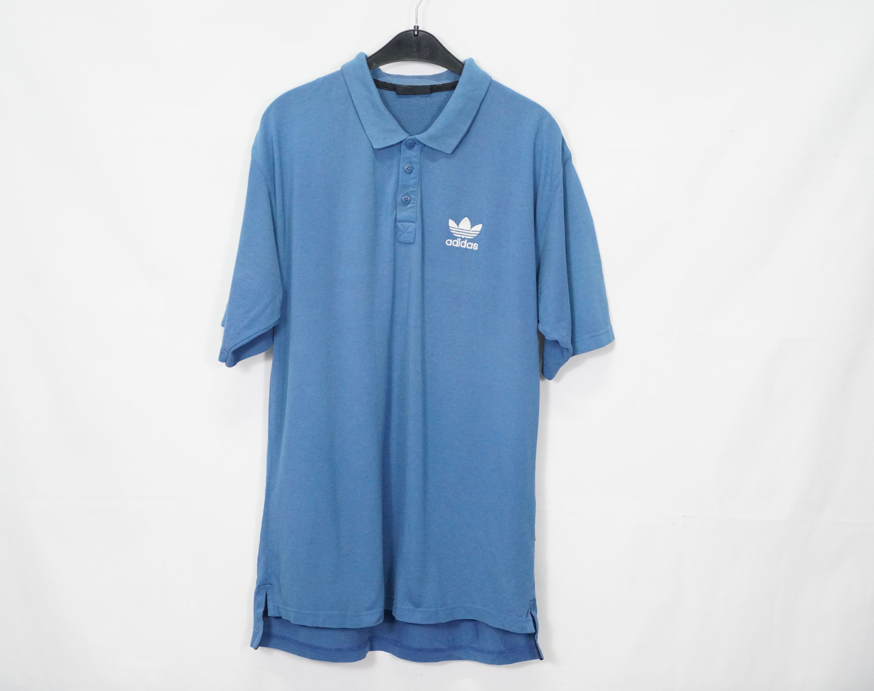 Vintage Adidas Polo Shirt Size D8 / L Sportswear Oldschool Vintage Adidas Polo Shirt Size D8 / L Sportswear Oldschool
