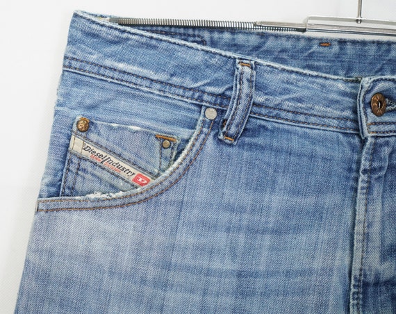 Diesel men's jeans trousers size. W29 - L32 model… - image 9