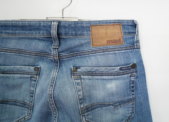Pantalon mavi deals