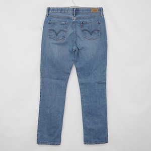 Levis best sale 571 womens