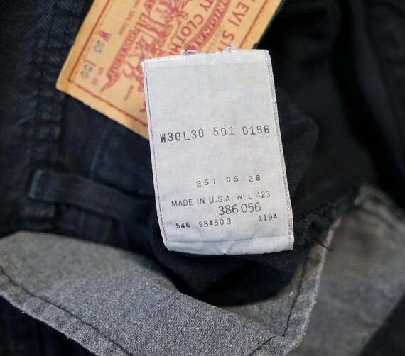 Vintage Levi's Jeans Pants Size W30 - L26 Model 501 Vintage Levi's Jeans Pants Size W30 - L26 Model 501