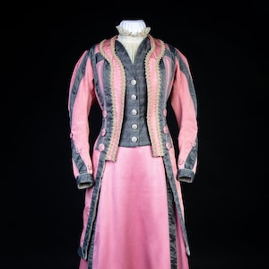 Coat suit ~ Skirt suit ~ Art Nouveau dress ~ early 1900s