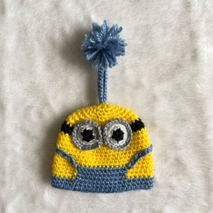 Crochet Pattern [PDF] - Minion Key Cover, Key Holder, Key Chain, Handmade key cover, Key Cozy, Key pouches, Key Cover, English only