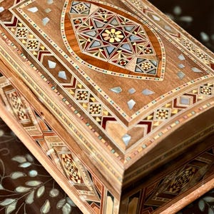 Handmade Lock Box, Inlaid Wooden Box with Key Mosaic, Marquetry - Ornaments Storage Box Padded in Red Velvet, Syrian Mosaic Art