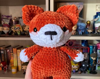 Peluche amigurumi renard